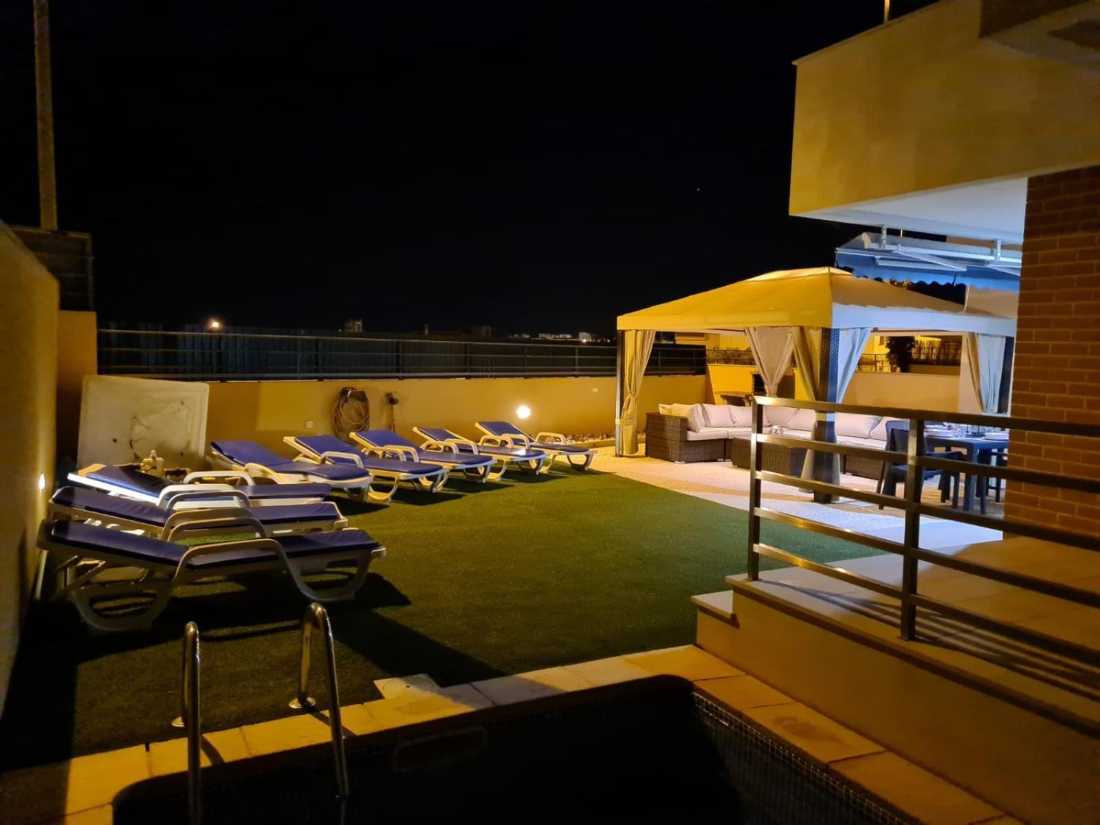 Stunning Villa With Pool アルブフェイラ 部屋 写真